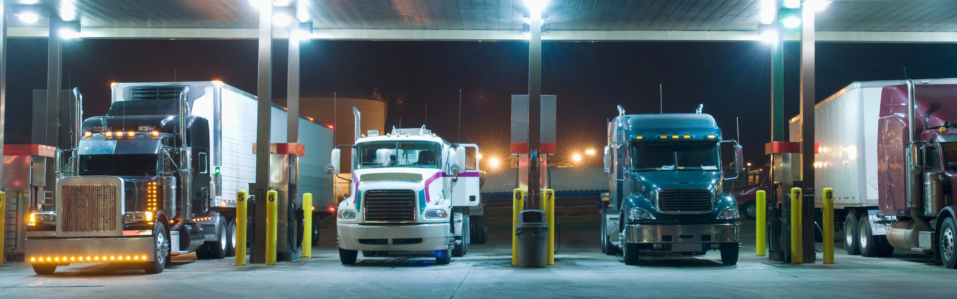 semi trucks at truck stop
