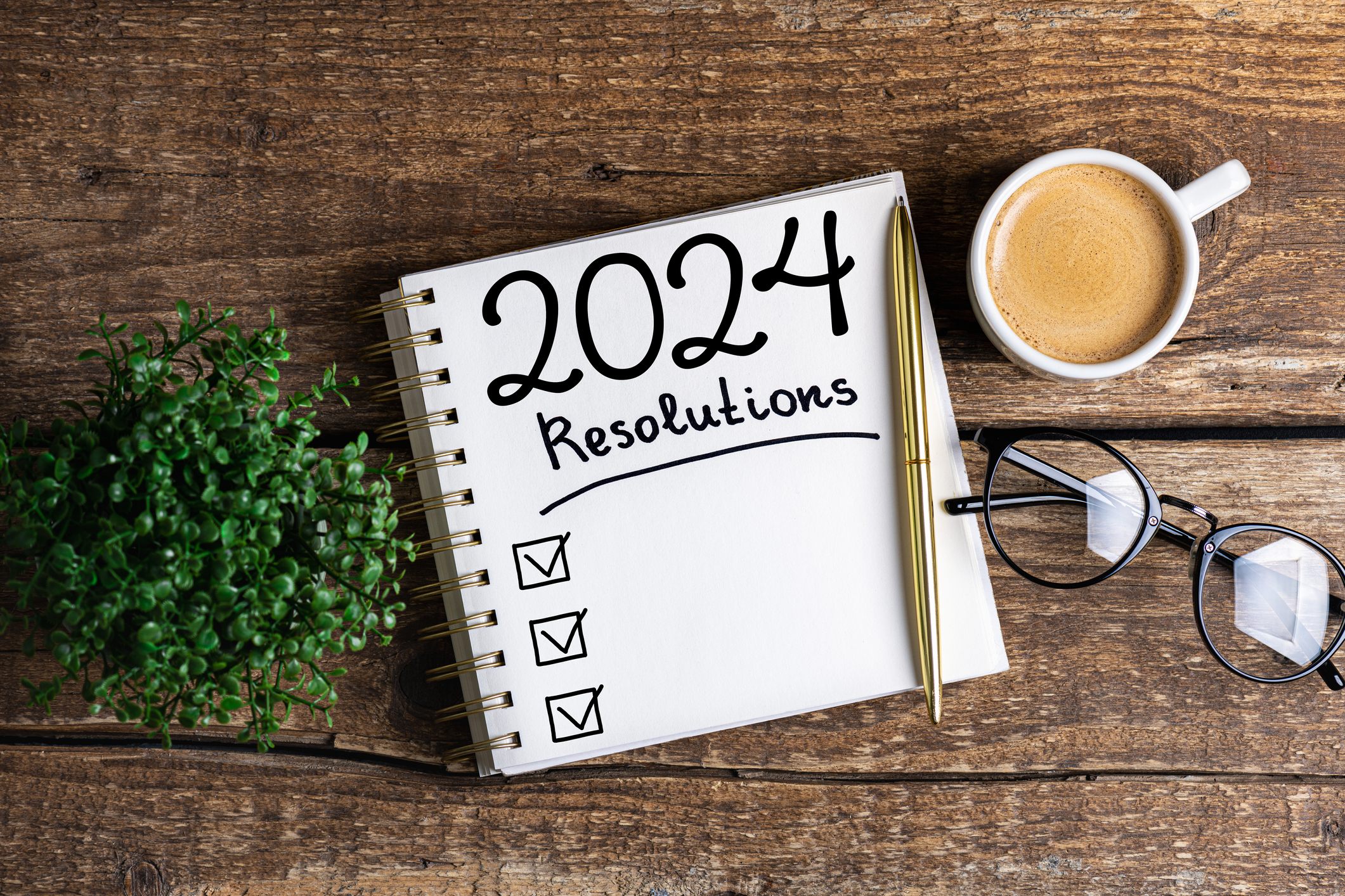New year resolutions 2024 on desk.
