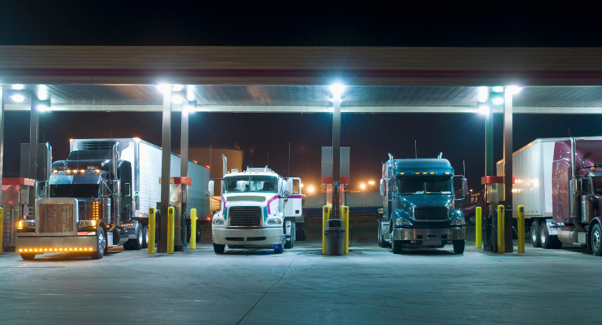 Best truck stops in America that drivers rely on. Compare Iowa 80, TA, Pilot Flying J, and more based on parking, consistency, and route access.