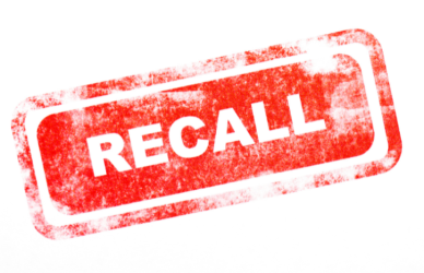 Wabash is recalling 920 model year 2027 van trailers because rear underride guard bumper tube bolts may not have been tightened to the updated specification.