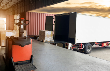 Learn what happens before a load reaches your truck and how understanding warehouse operations, dispatch planning, and freight movement can help professional drivers better manage delays and changing schedules.