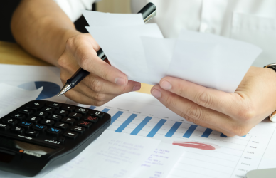 ATRI's latest Operational Costs of Trucking report found average operating costs reached a record $2.336 per mile in 2025 as carriers reduced fleet capacity to offset rising expenses.