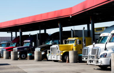 Compare free truck stop shower rewards at Love's, Pilot Flying J, and TA/Petro, including fuel requirements, credit expiration, and frequent-driver benefits.
