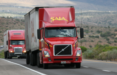 Volvo Trucks’ heavy-duty electric lineup was named International Truck of the Year 2027, marking the manufacturer’s eighth win of the award.