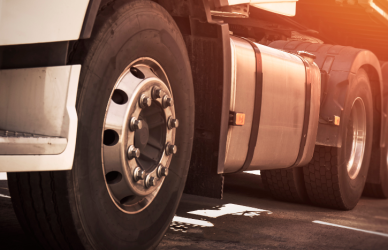 CDL turnover varies widely by region. Learn which states show lower turnover signals, how employment stability data explains the differences, and why lower churn matters for drivers seeking long-term fit.