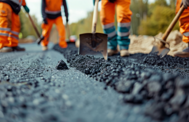 A major wildlife crossing project in Wyoming will impact 30 miles of U.S. 189 with detours, delays, and active construction through 2027. Here’s what drivers need to know.