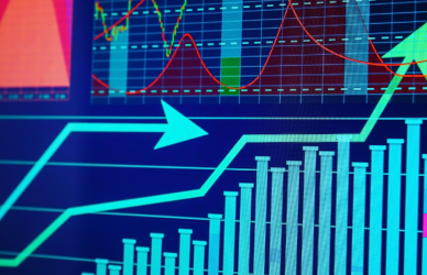 screens of data