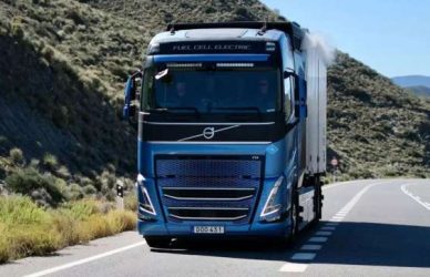 Volvo-FCEV-1200